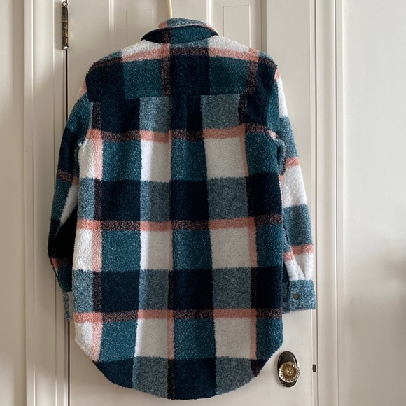 Legendary Whitetails Green/Pink Flannel Shacket - Picture 3 of 3